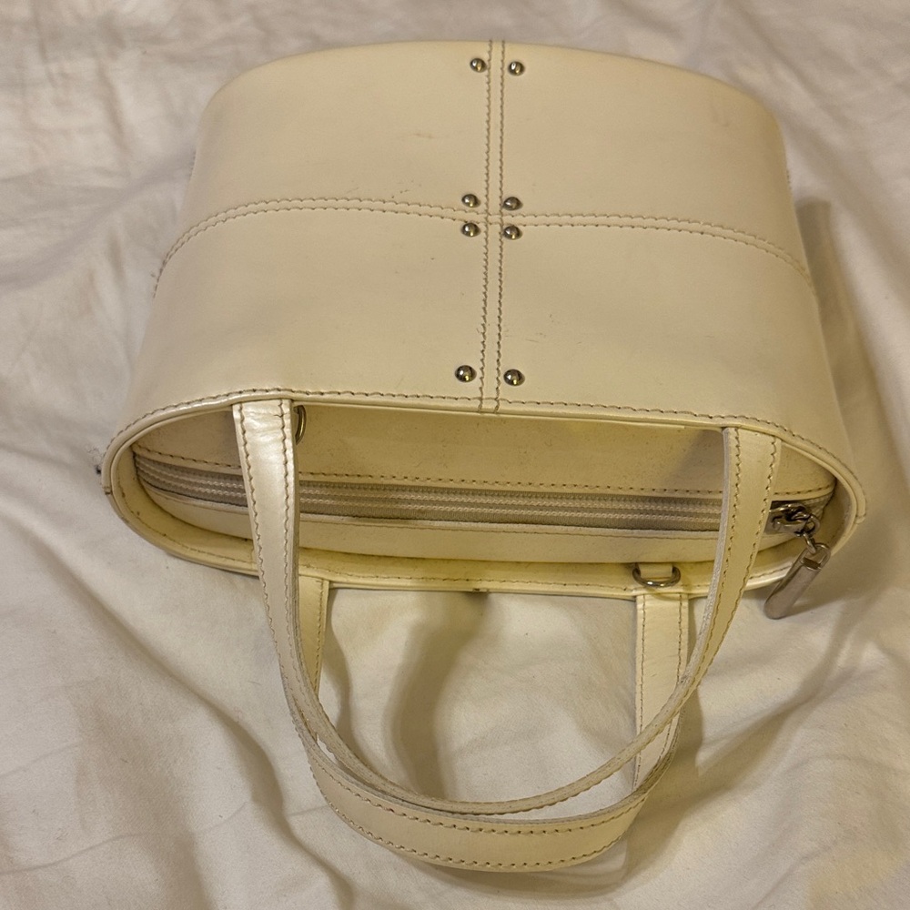 Bloomingdale's Cream Tote Bag - Picture 4 of 4
